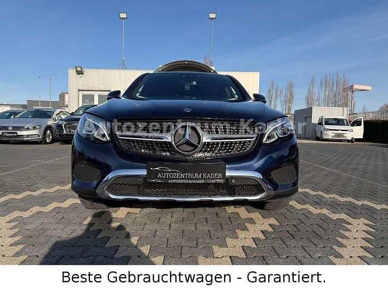 Gebraucht Mercedes GLC220 170 PS (125 kW) 2019 Cavansitblau Coupé