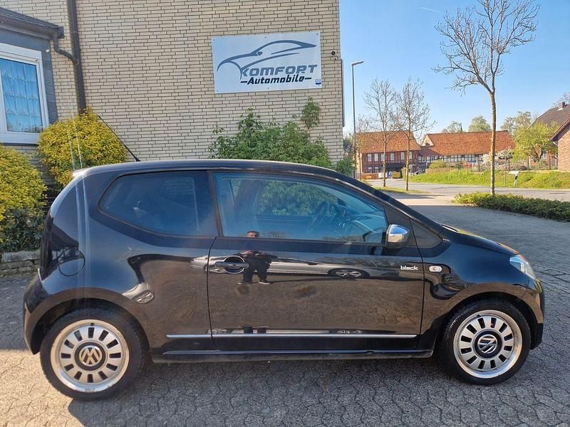 Usata VW up! 75 CV (55 kW) 2013 Nero Utilitaria