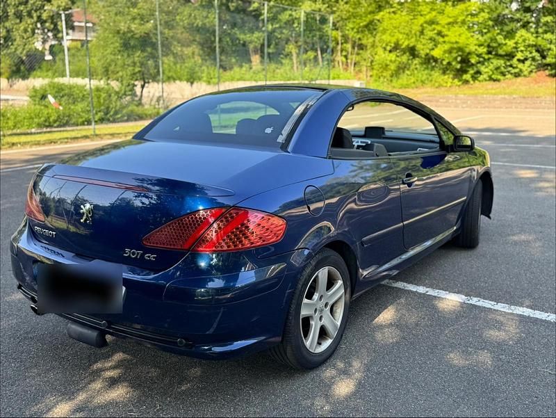 Gebraucht Peugeot 307 CC 136 PS (100 kW) 2005 Blau Cabrio
