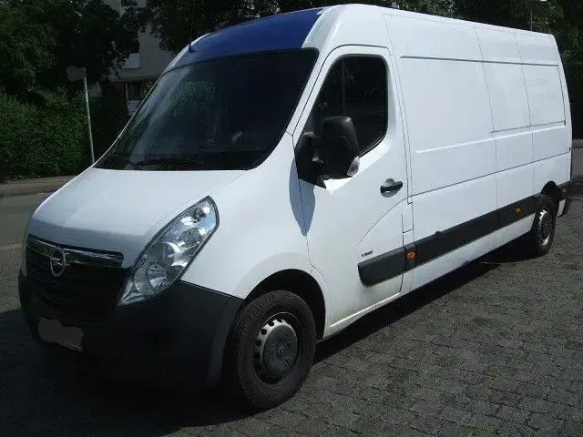 Gebraucht Opel Movano 131 PS (96 kW) 2018 Weiß Van / Kleinbus