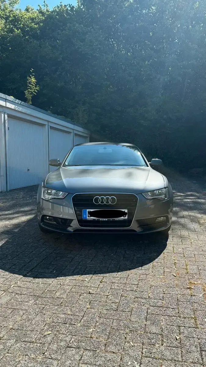 Gebraucht Audi A5 150 PS (110 kW) 2016 Silber Coupé