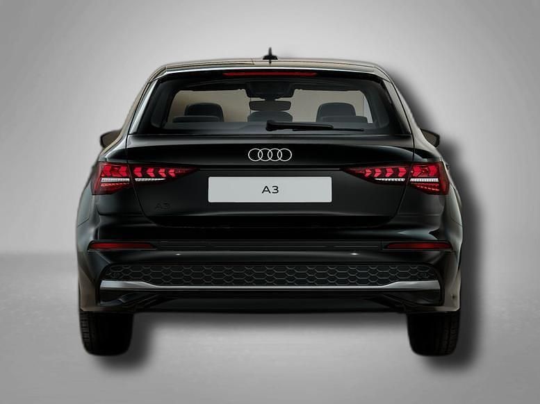 Neu Audi A3 116 PS (85 kW) 2026 Brilliantschwarz Limousine