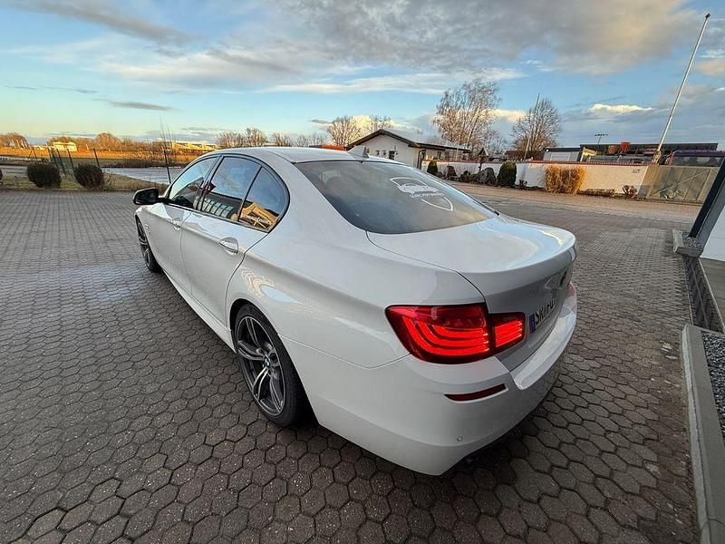 Gebraucht BMW 535 M Sport 313 PS (230 kW) 2013 Weiß Limousine