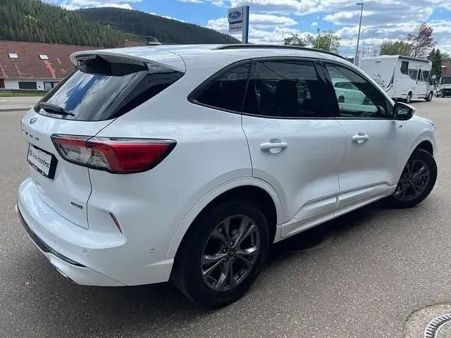 Gebraucht Ford Kuga ST-Line X 152 PS (111 kW) 2021 Frostweiß SUV