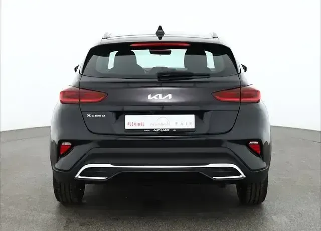 Neu Kia XCeed 150 PS (110 kW) 2026 Schwarz SUV
