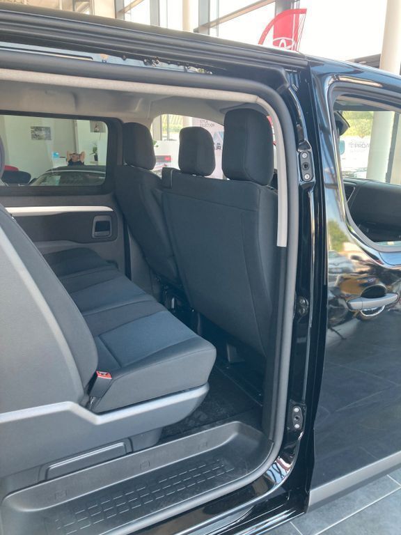 Gebraucht Toyota Proace Plus 144 PS (105 kW) 2023 Schwarz Van / Kleinbus