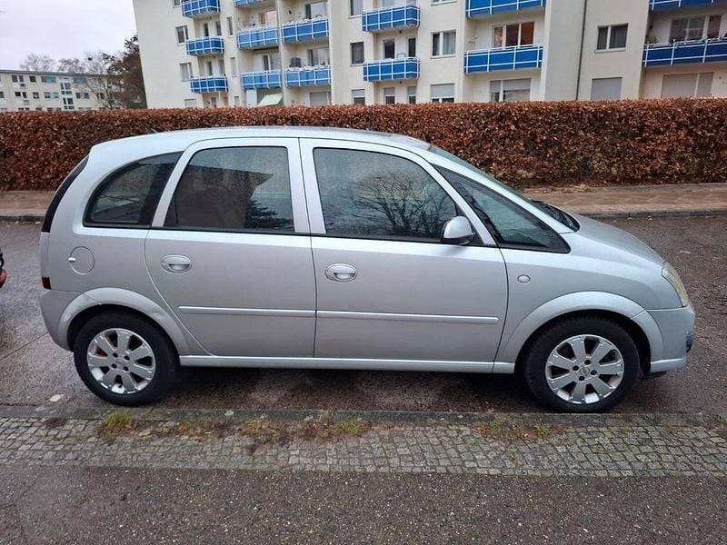Gebraucht Opel Meriva Edition 105 PS (77 kW) 2006 Silber Van / Kleinbus
