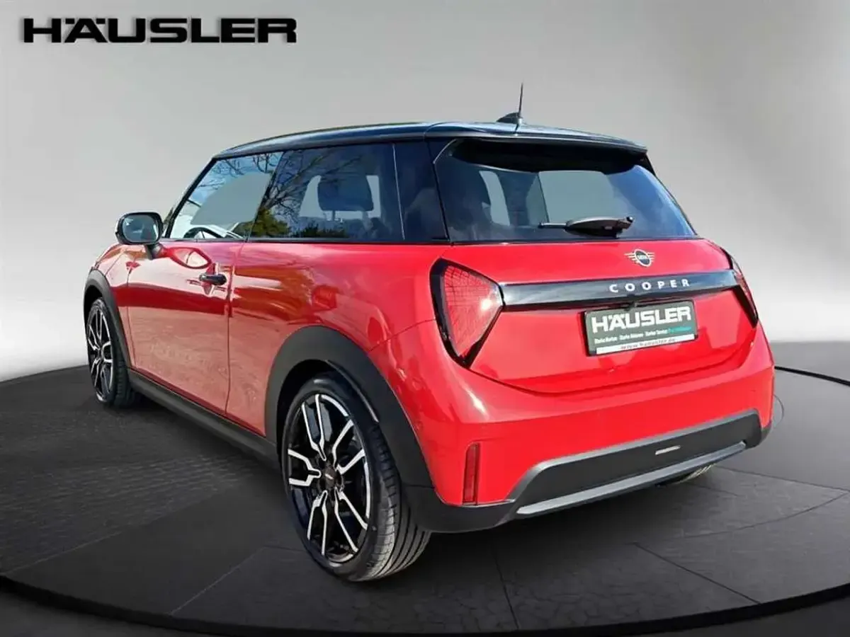 Gebraucht Mini Cooper Classic 156 PS (114 kW) 2024 Rot Kleinwagen