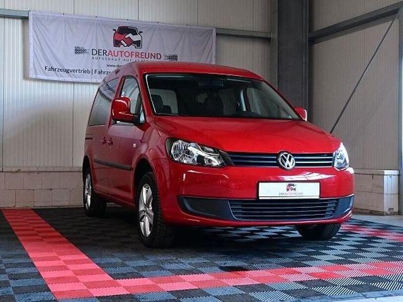 Gebraucht VW Caddy 86 PS (63 kW) 2013 Rot Van / Kleinbus