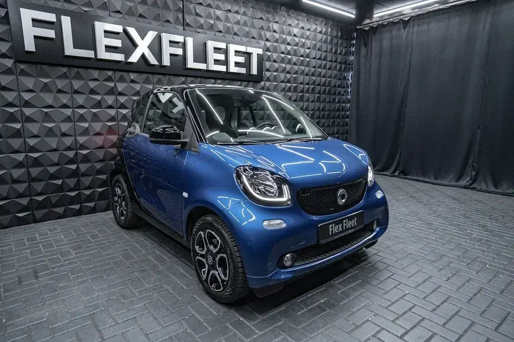 Gebraucht Smart ForTwo Coupé Passion 90 PS (66 kW) 2016 Blau Coupé