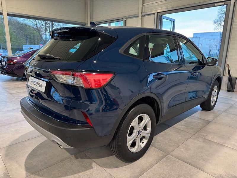Gebraucht Ford Kuga Cool & Connect 152 PS (111 kW) 2022 Blau SUV