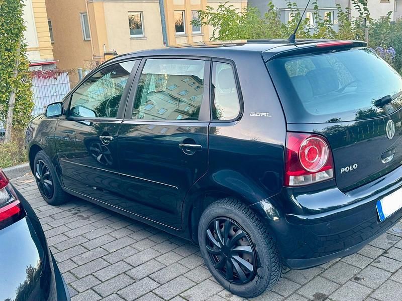 Gebraucht VW Polo 64 PS (47 kW) 2006 Schwarz Kleinwagen