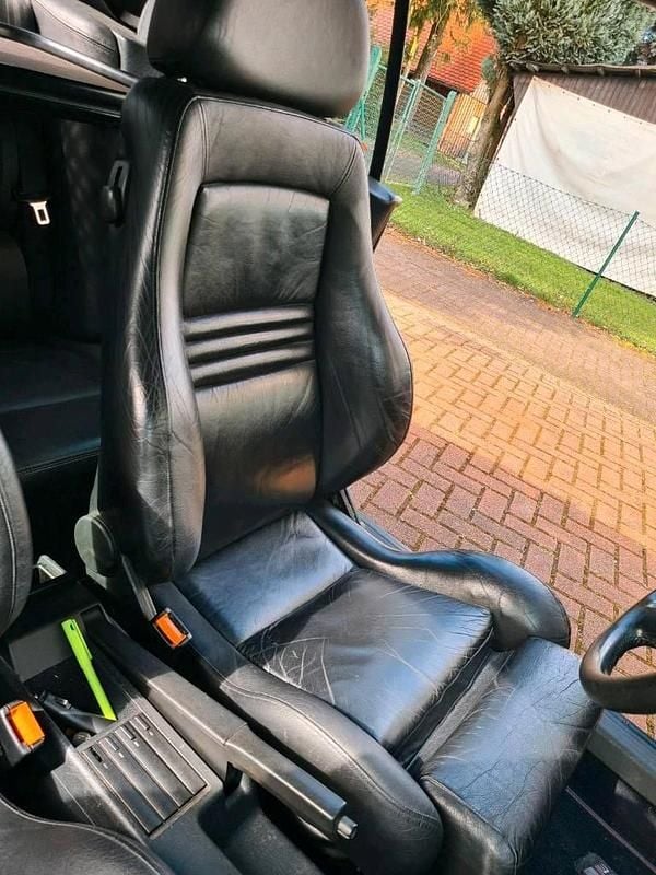 Second-hand Audi 80 133 CP (97 kW) 1994 Roșu Cabrio