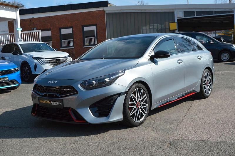 Gebraucht Kia ProCeed 204 PS (150 kW) 2022 Silber Kombi