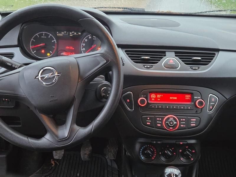 Gebraucht Opel Corsa 70 PS (51 kW) 2018 Weiß Kleinwagen