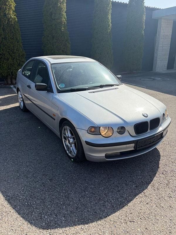 Gebraucht BMW 316 116 PS (85 kW) 2002 Silber Limousine