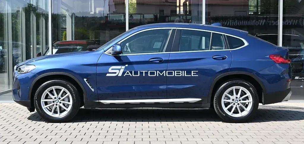 Gebraucht BMW X4 Performance 286 PS (210 kW) 2024 Phytonicblau metallic SUV
