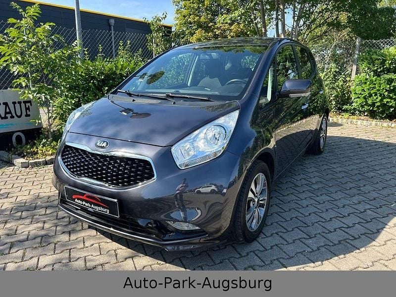 Grau Gebraucht 2017 Kia Venga DREAM-TEAM Edition Kleinwagen | 9.980 € (Guter Preis) - Bild 1/4