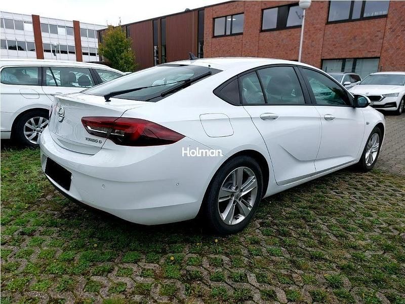 Gebraucht Opel Insignia Sport 136 PS (100 kW) 2017 Weiß Limousine