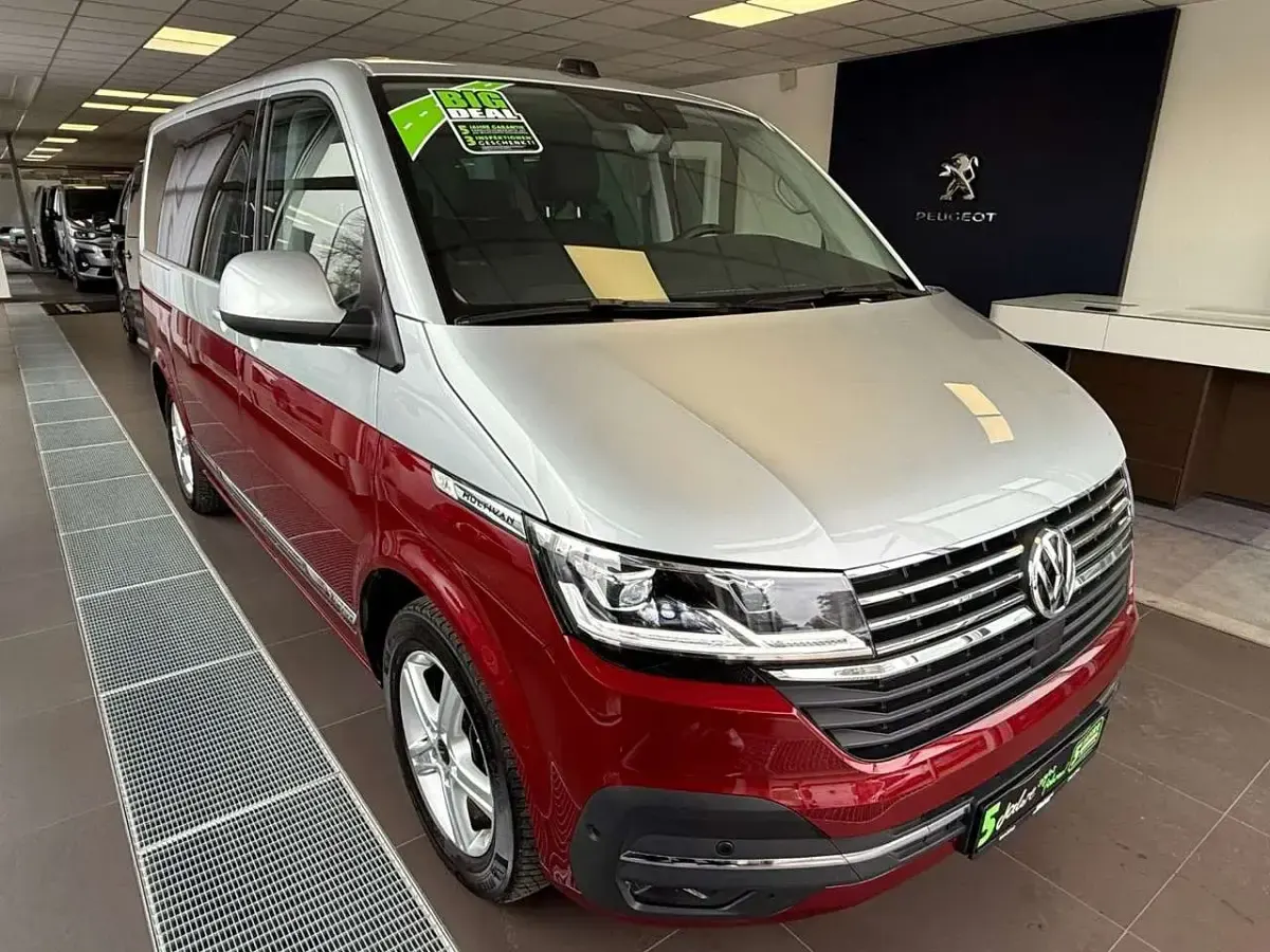 Gebraucht VW Multivan Generation Six 204 PS (150 kW) 2022 2farbenlackierung metallic: Van / Kleinbus