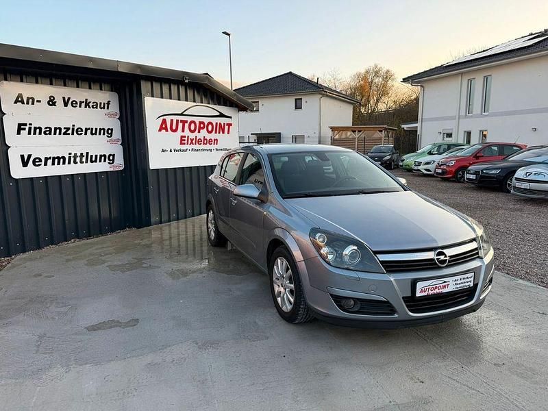 Gebraucht Opel Astra 105 PS (77 kW) 2004 Grau Limousine
