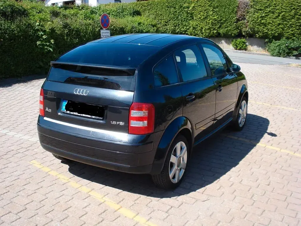Gebraucht Audi A2 Performance 110 PS (80 kW) 2002 Schwarz Kleinwagen