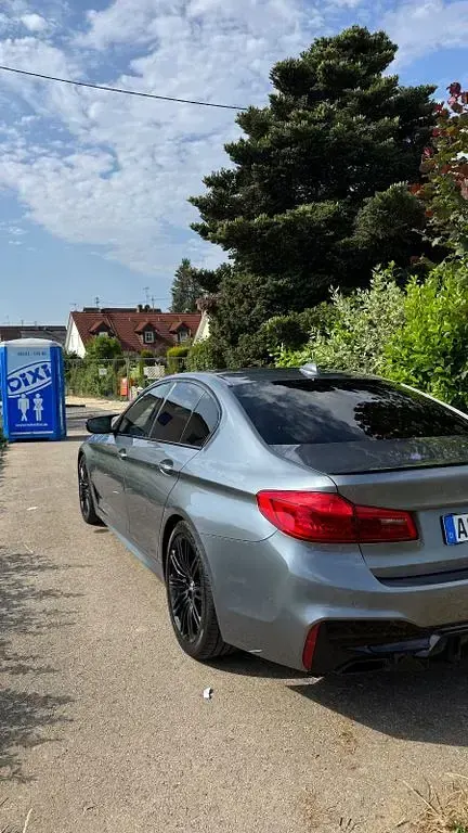 Gebraucht BMW 530 M Sport 265 PS (194 kW) 2017 Silber Limousine
