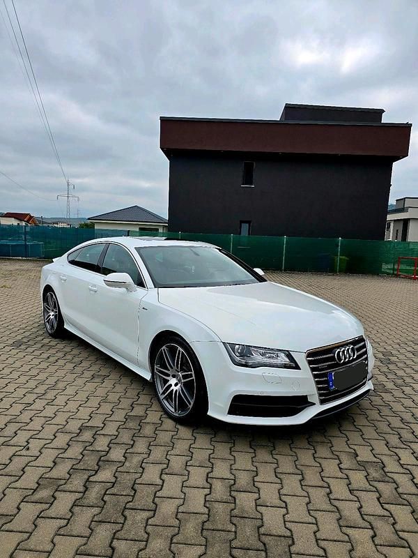 Weiß Gebraucht 2013 Audi A7 Sportback S-Line Kleinwagen | 17.250 € (Fairer Preis) - Bild 1/4