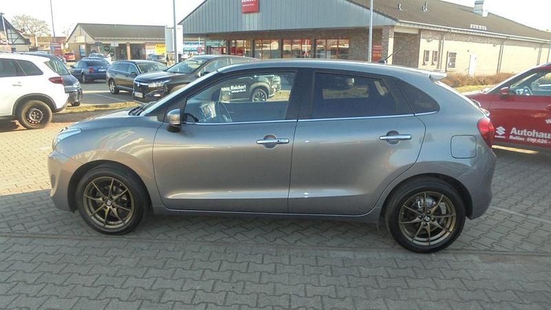 Gebraucht Suzuki Baleno Comfort 111 PS (81 kW) 2017 Grau Kleinwagen