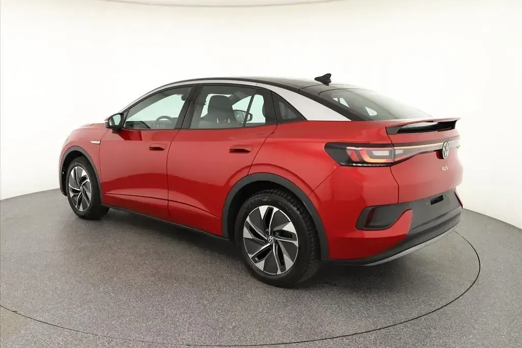 Second-hand VW ID.5 Pro 127 kW (174 CP) 2022 Roșu SUV