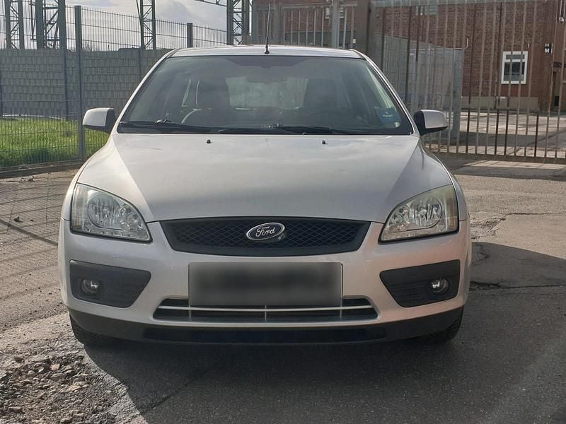 Gebraucht Ford Focus 2007 Grau Kombi