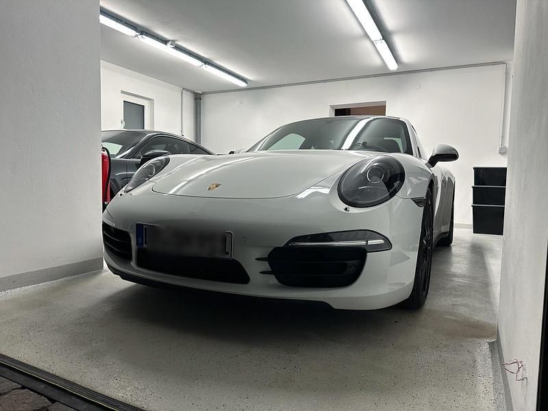 Gebraucht Porsche 911 Carrera 4 349 PS (256 kW) 2013 Weiß Coupé