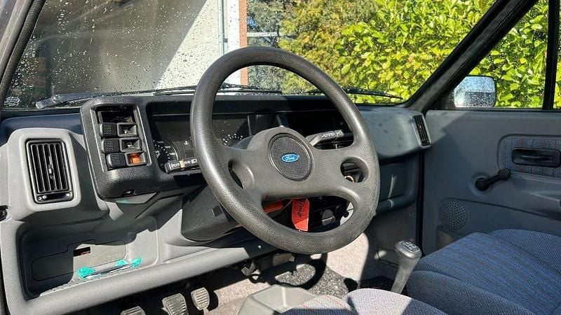 Gebraucht Ford Fiesta 95 PS (69 kW) 1988 Blau Kleinwagen