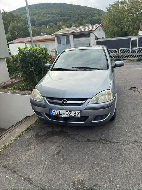 Gebraucht Opel Corsa 58 PS (42 kW) 2002 Grau Limousine