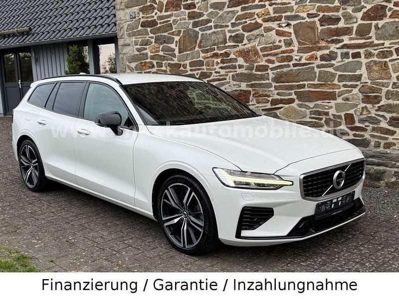 Ice white Gebraucht 2020 Volvo V60 R-Design Kombi | 25.990 € (Superpreis) - Bild 1/2