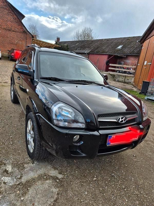 Gebraucht Hyundai Tucson 141 PS (103 kW) 2009 Schwarz SUV