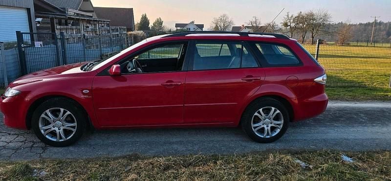 Gebraucht Mazda 6 Inclusive 166 PS (122 kW) 2002 Rot Kombi