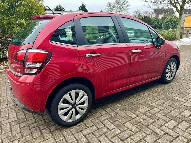 Second-hand Citroën C3 PureTech 68 CP (50 kW) 2015 Roșu Hatchback