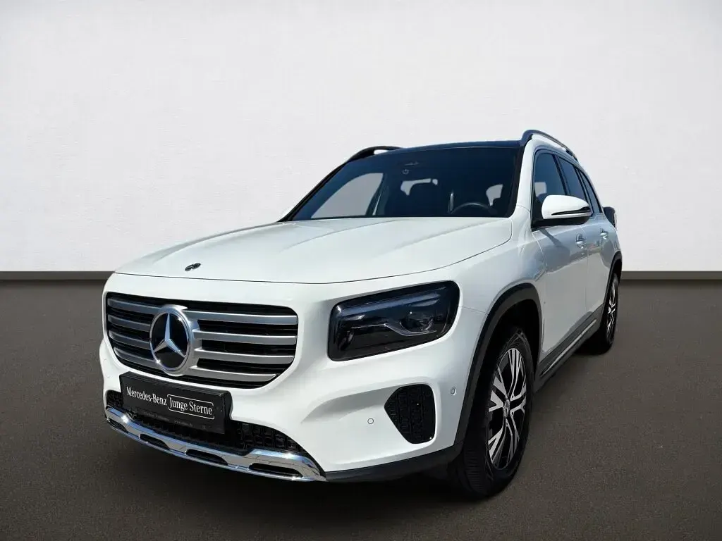 Gebraucht Mercedes GLB200 Progressive 163 PS (119 kW) 2025 Unilack polarweiß SUV