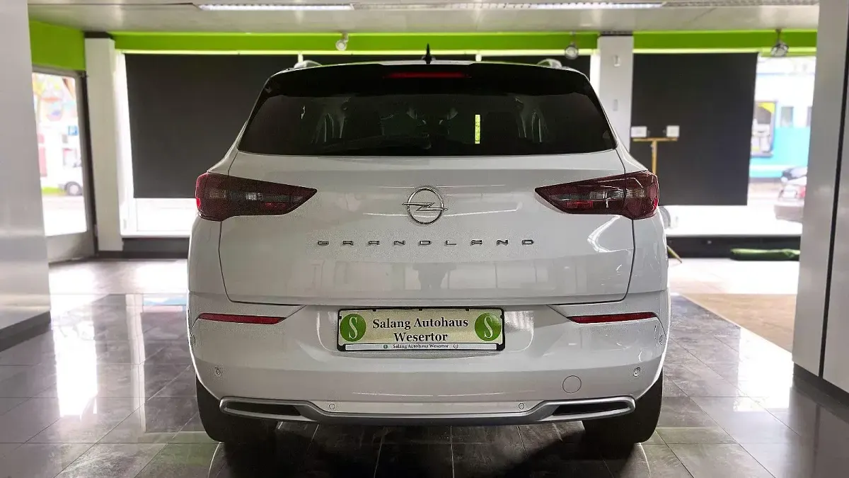 Gebraucht Opel Grandland X Ultimate 131 PS (96 kW) 2023 Weiß SUV