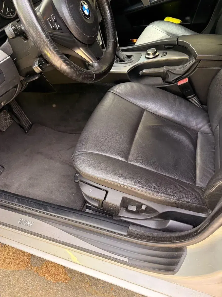 Gebraucht BMW 520 163 PS (119 kW) 2006 Silber Kombi