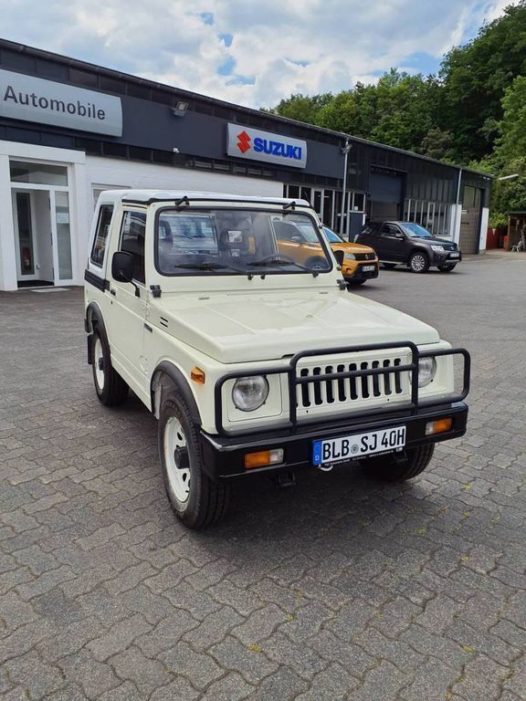 Weiß Gebraucht 1986 Suzuki Samurai SUV | 10.990 € - Bild 1/4