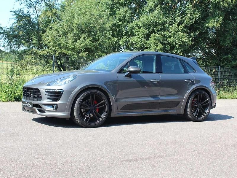 Achatgraumetallic Gebraucht 2015 Porsche Macan SUV | 36.900 € - Bild 1/4