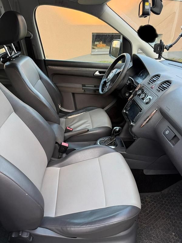 Usata VW Caddy Maxi 102 CV (75 kW) 2012 Monovolume