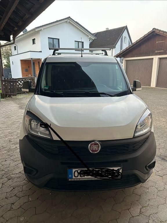 Gebraucht Fiat Doblò 80 PS (58 kW) 2021 Weiß Van / Kleinbus