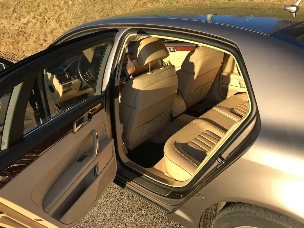 Gebraucht VW Phaeton 243 PS (178 kW) 2013 Limousine