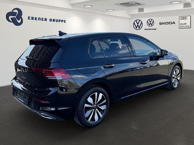 Gebraucht VW Golf VIII Move 150 PS (110 kW) 2024 Schwarz Limousine