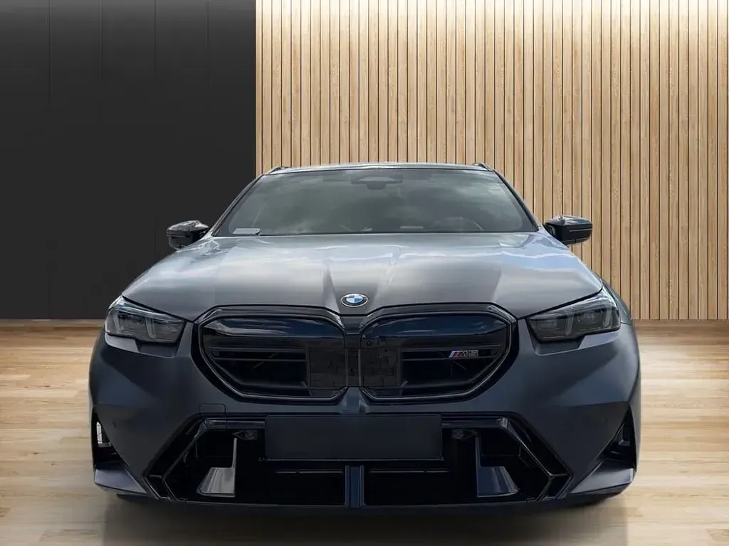 Gebraucht BMW M5 Performance 727 PS (534 kW) 2025 Grau Kombi