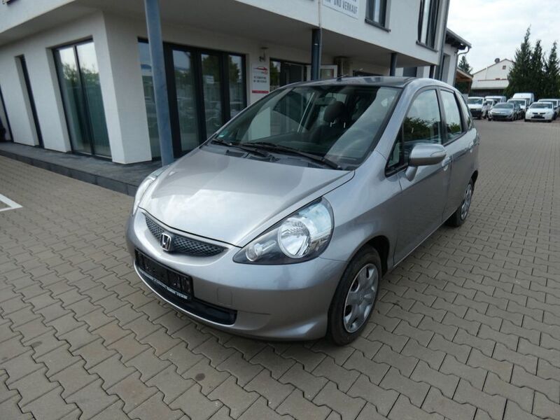 Grau Gebraucht 2004 Honda Jazz LS Kleinwagen | 1.890 € (Superpreis) - Bild 1/4