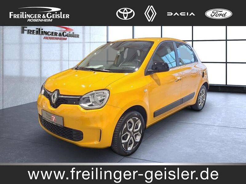 Gelb Gebraucht 2023 Renault Twingo Equilibre Kleinwagen | 12.990 € (Etwas zu teuer) - Bild 1/4